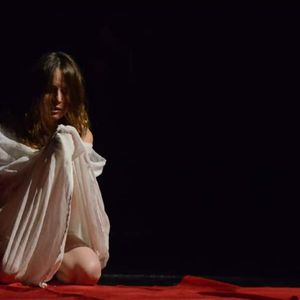 Foto di La solitudine di Antigone
